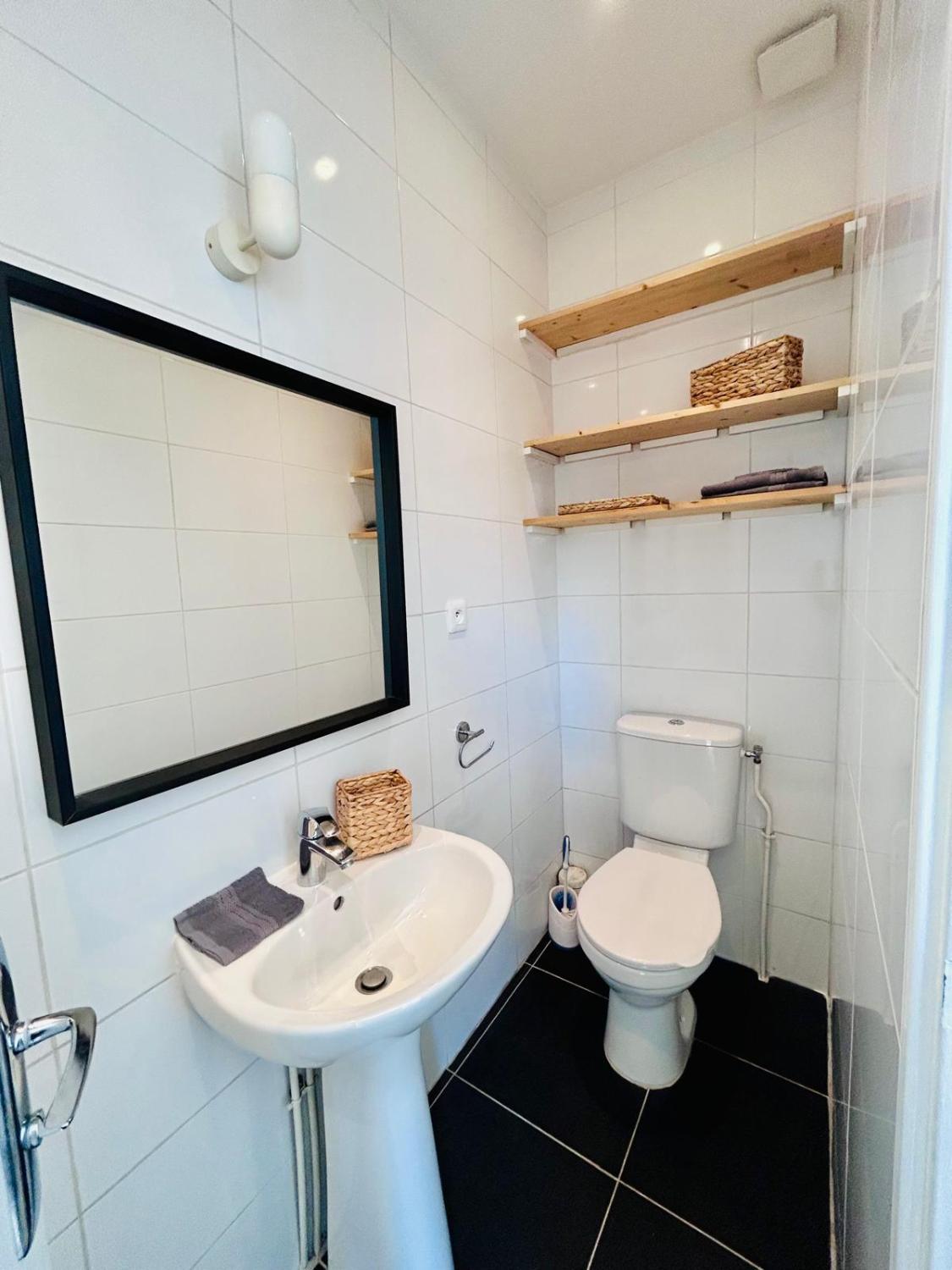 Bathroom 4, Paris - Porte d'Aubervilliers - Logement 1, Seine-Saint-Denis