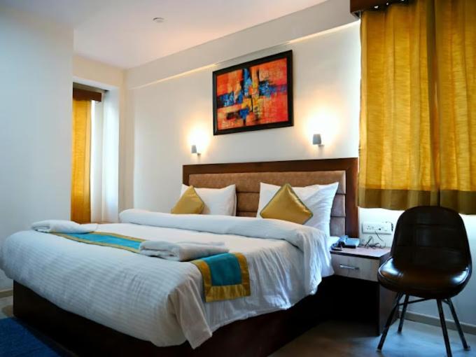 4, Hotel Badri, Chamoli
