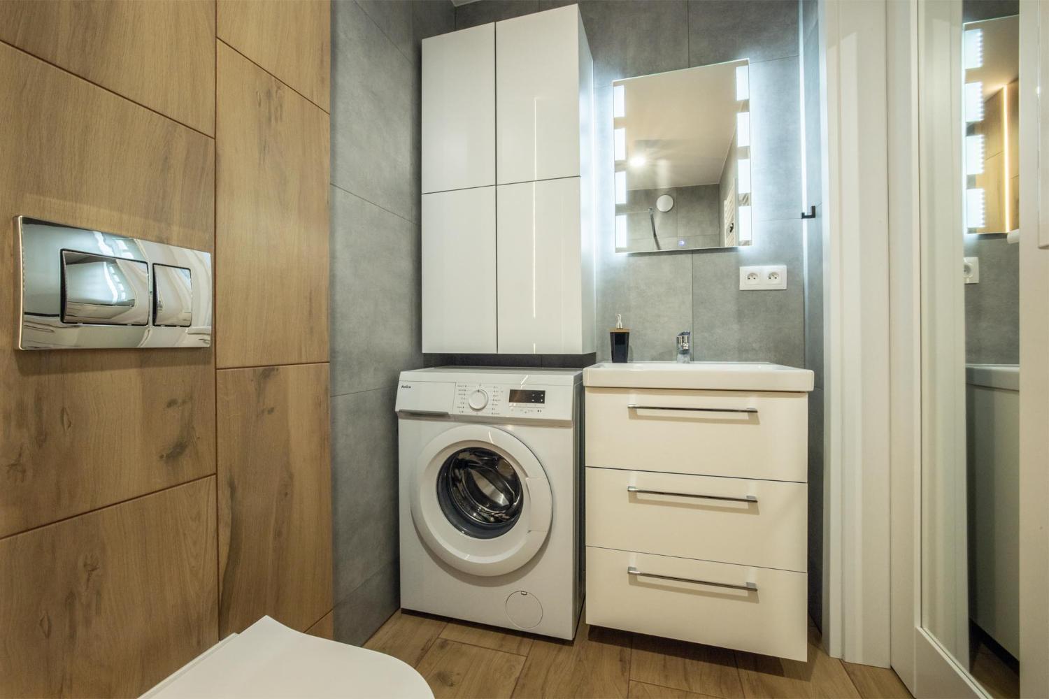4, WiguryTower Apartaments 99, Łódź