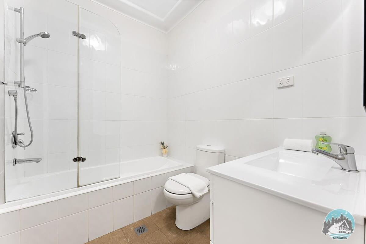 4, Aircabin - North Ryde - Sydney - 4 Beds House, Ryde