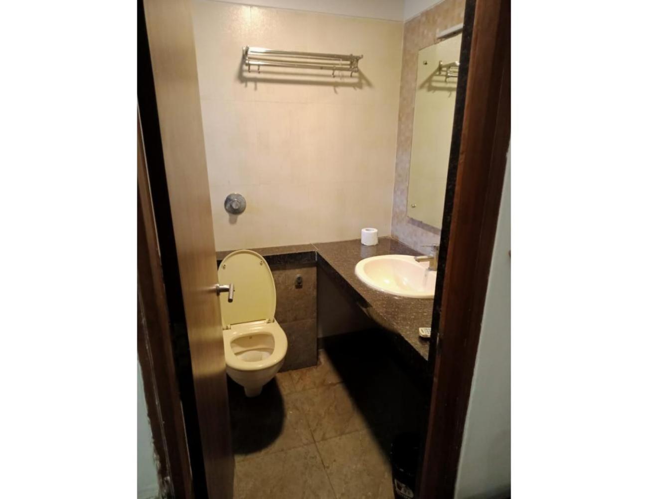 5, Hotel Rishivan Resort, Khopoli, Raigarh
