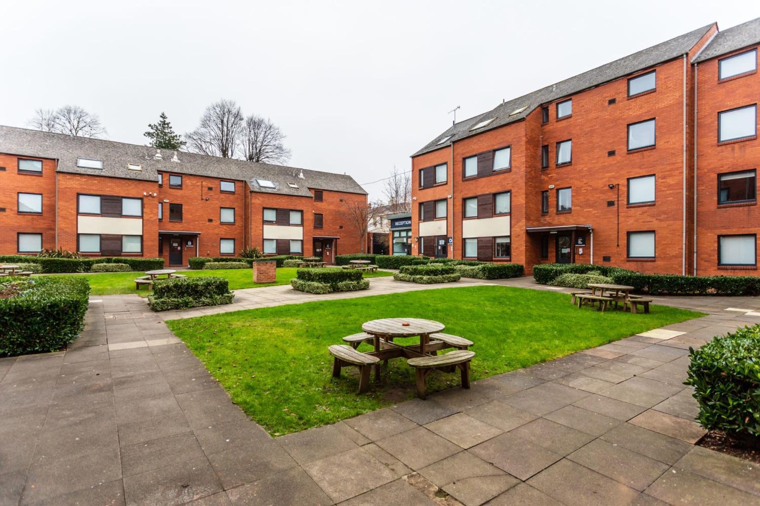 3, For Students Only Four and Five Bed Non-Ensuites at Regents Court in Leicester, Leicester