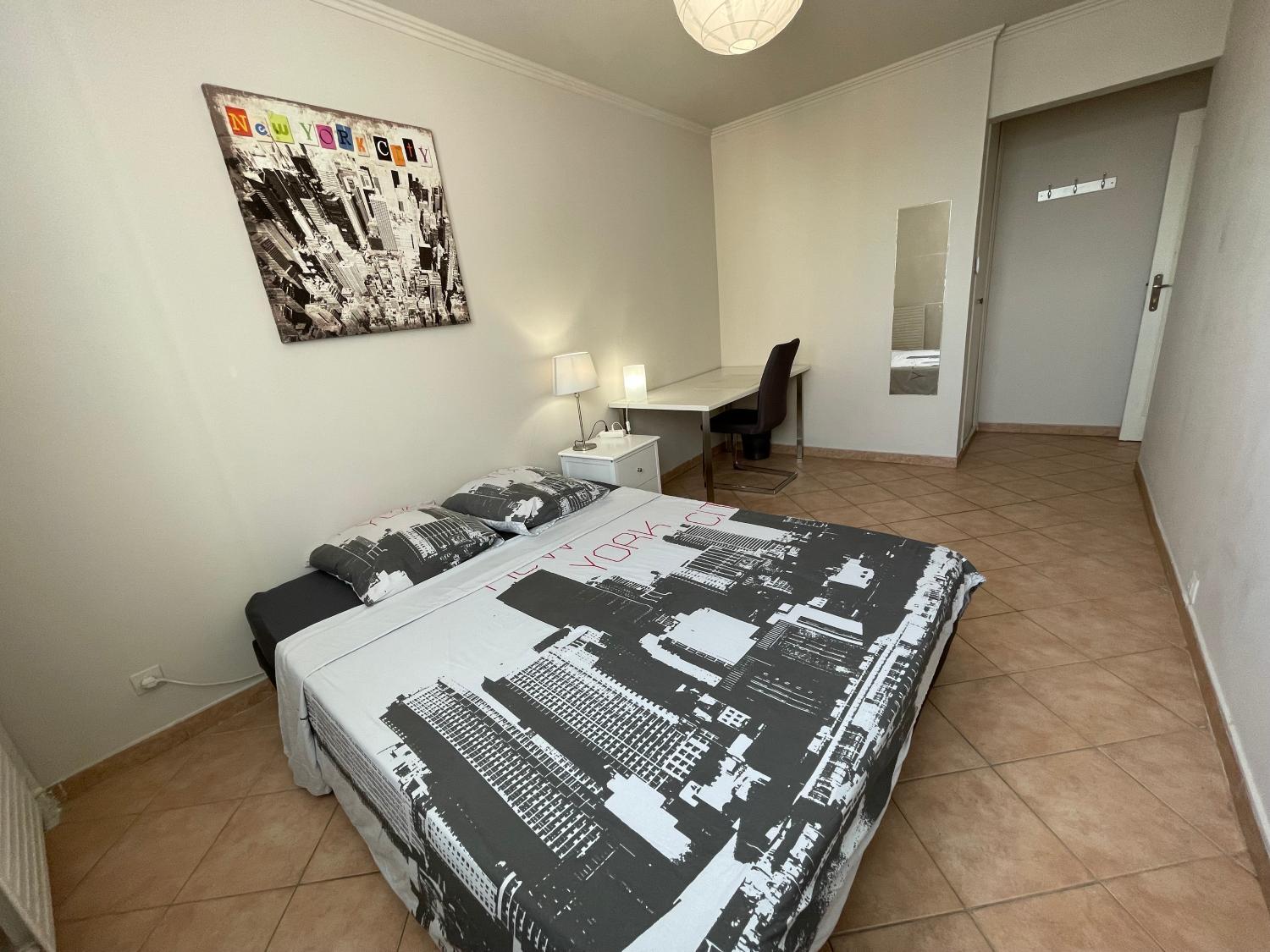 2, Chambre Privee en colocation dans un appartement Vaulx en Velin Centre, Rhône