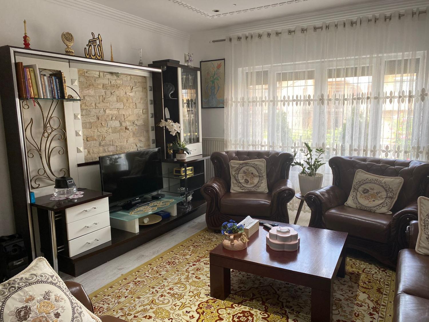 3, Oriental House, Prizren