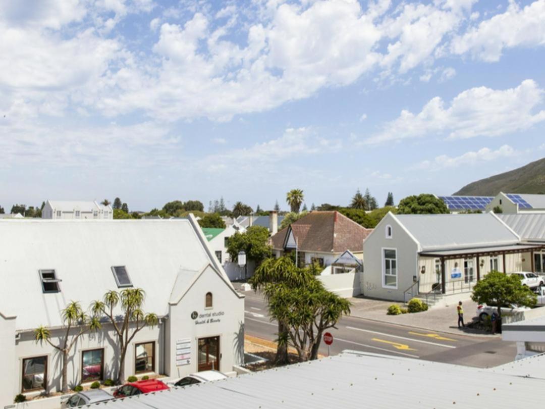 Surrounding environment 5, Marine Square Unit 5 and Unit 6, Overberg
