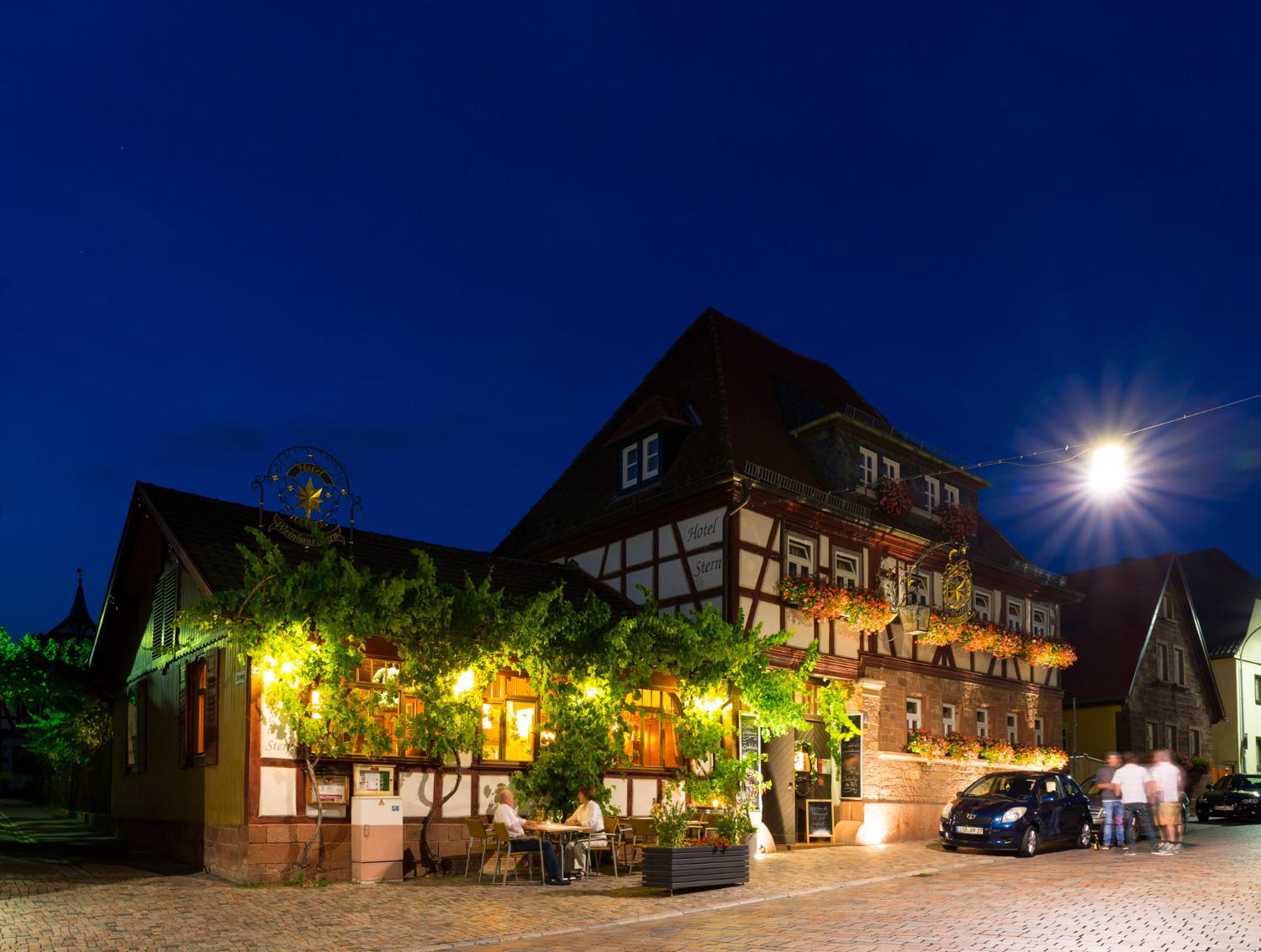 2, Hotel Weinhaus Stern, Miltenberg