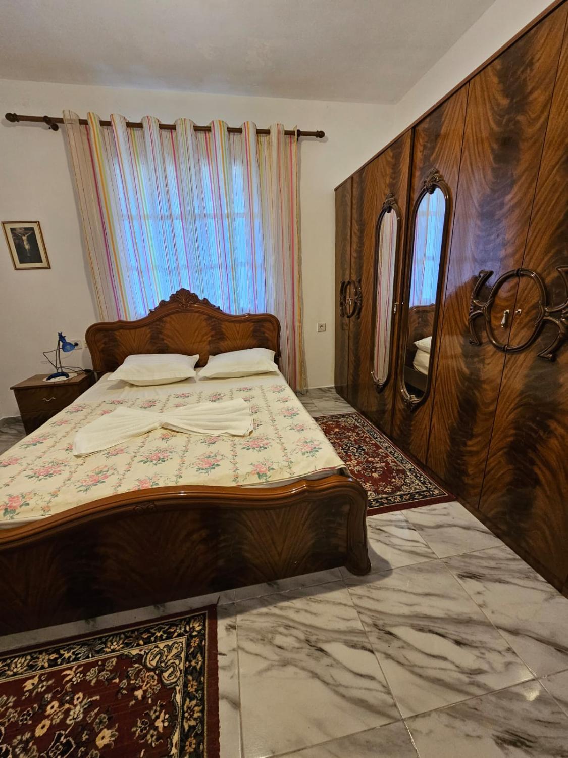 2, Aira Villa, Përmetit