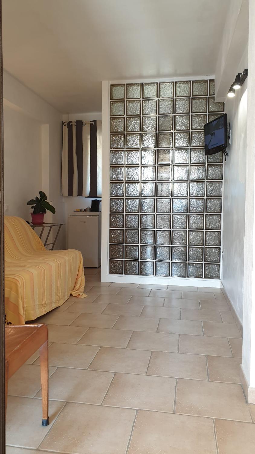 5, Chambre d'hote 2 pers - a moins 10 min de la plage a pied, Haute-Corse