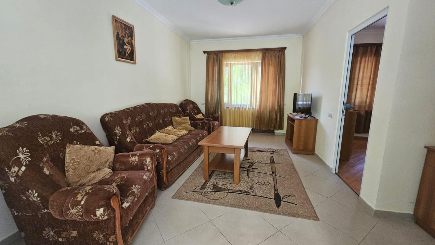 2, Mshoosh Hotel