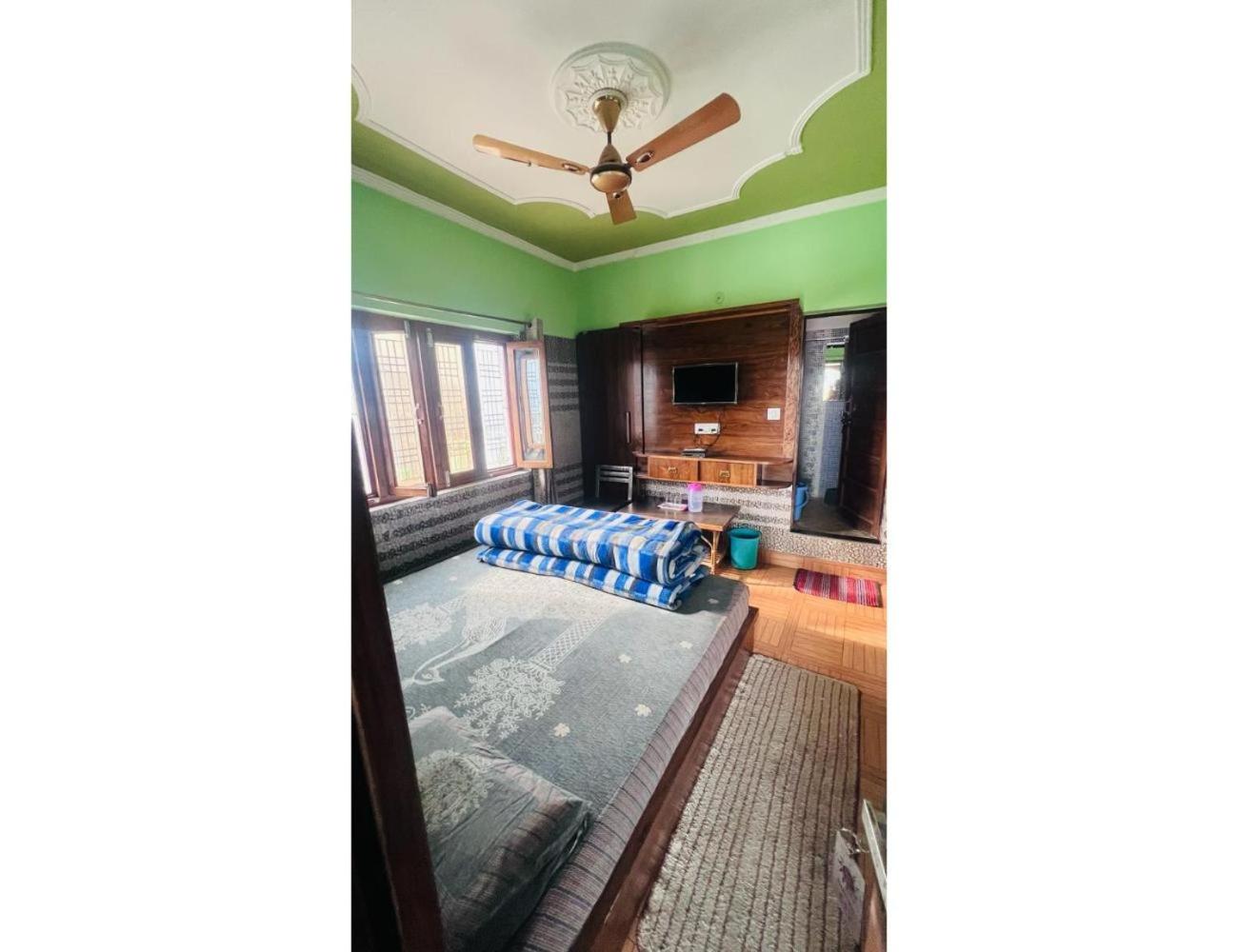 2, Hotel DevBhumi, Ukhimath, Rudraprayag