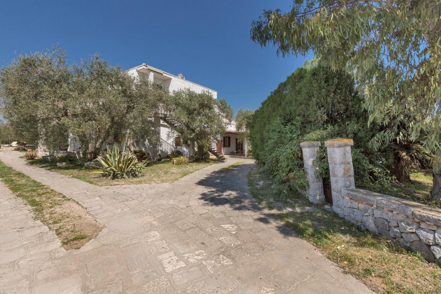Garden, Masseria Tinelli, Bari