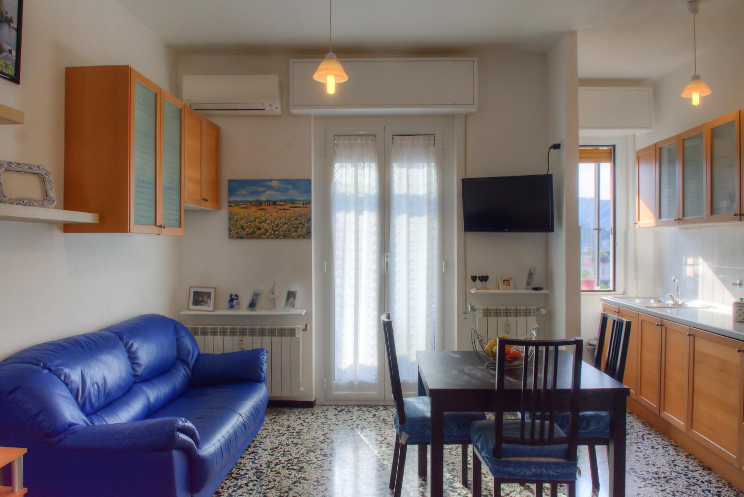 5, A Gonfie Vele AC e WIFI, Savona