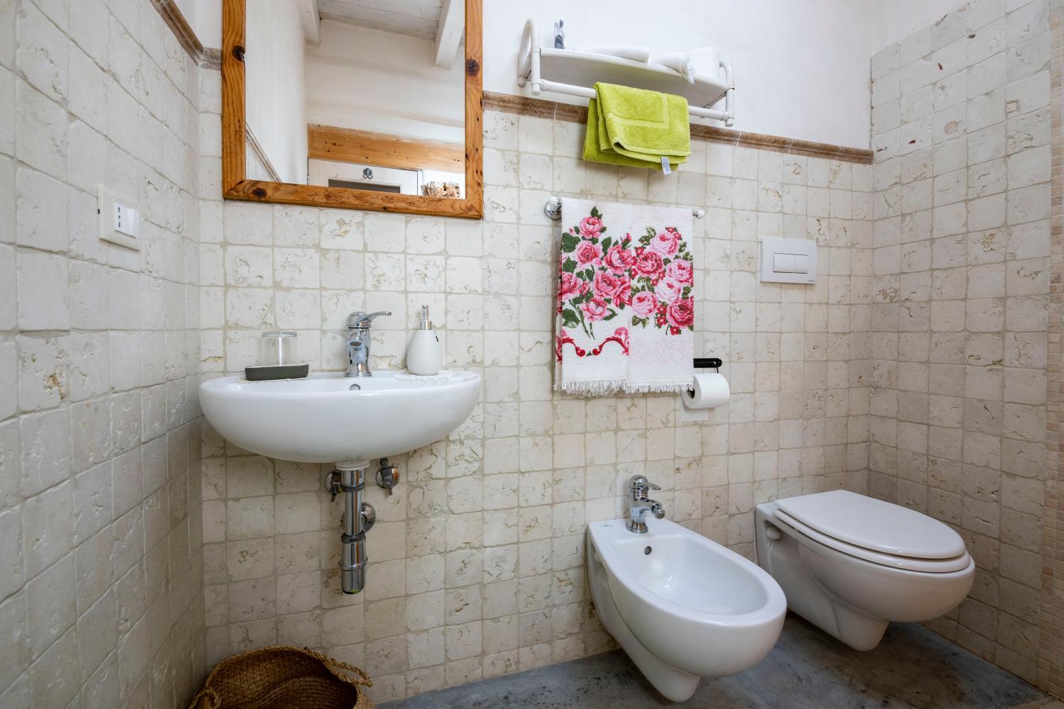 Bathroom 3, Masseria Acciano by Rentbeat, Brindisi
