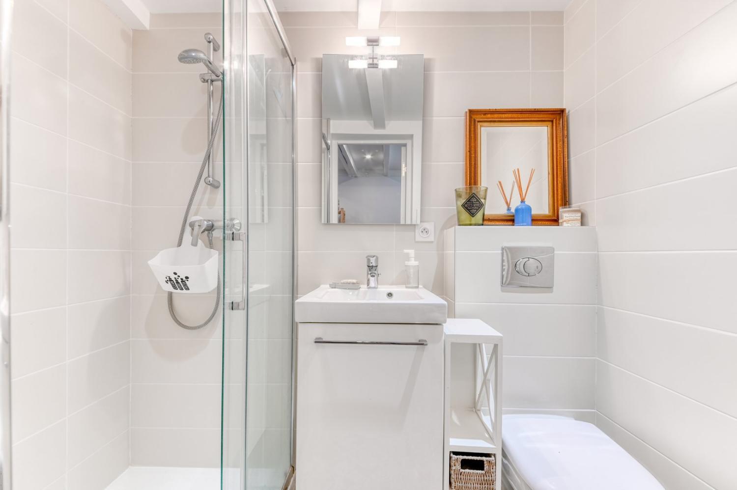 2, GuestReady - Beau Sejour a La Croix-Rousse, Rhône