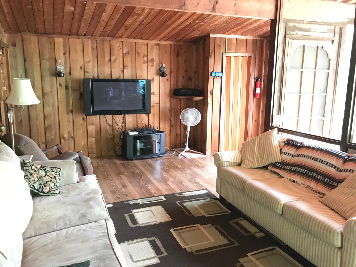 Others, Ipperwash Beach Cottage, Lambton