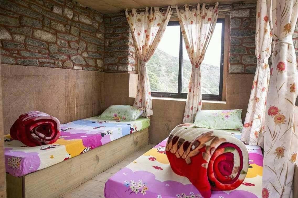 2, Hotel Dream Home, Gandaki