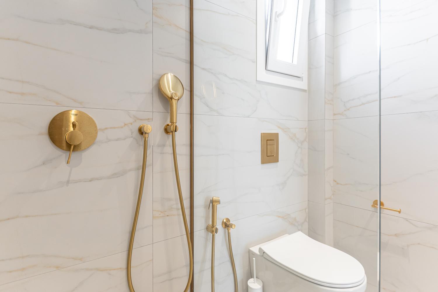 Bathroom 4, V Luxury Apartments Naxos, South Aegean