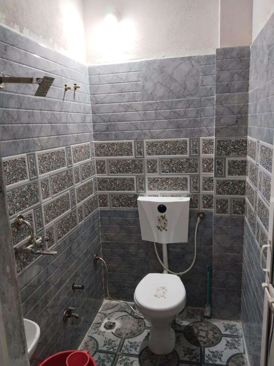 5, Bharat Home Stay, Ujjain