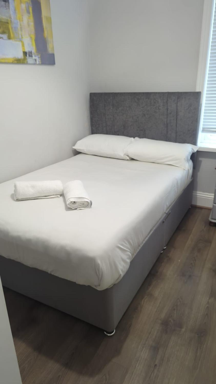 3, Heaton Apartment, Newcastle upon Tyne