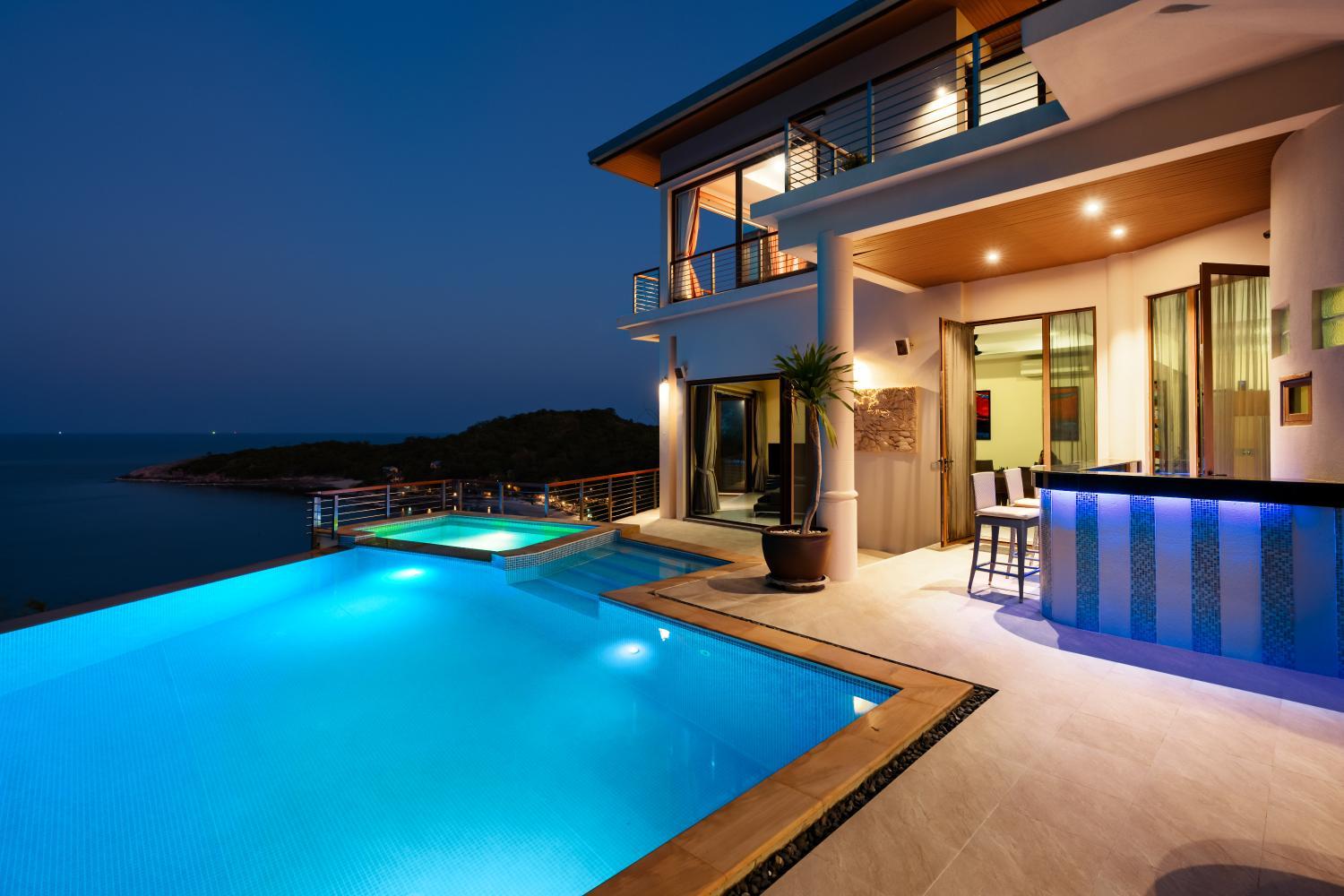 View 3, Villa Azure 3BR Escape with Infinity Pool, Ko Samui