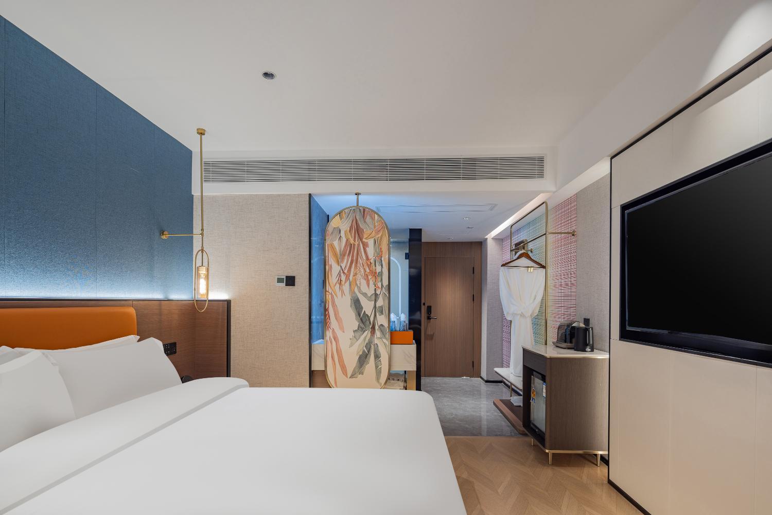 2, Wealth Hotel - Hainan University Baishamen Park, Haikou