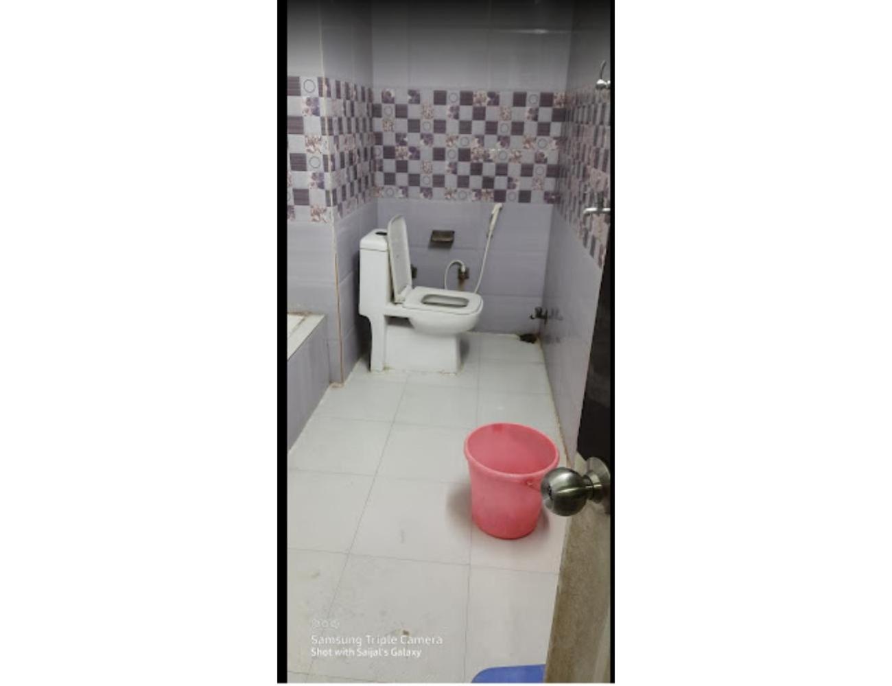 Bathroom 3, Hotel Basant Vihar International, Gaya, Gaya