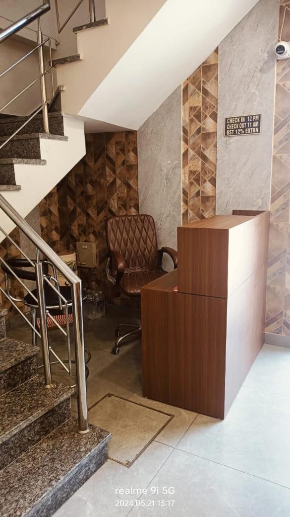 2, HOTEL GLOBEL, Ludhiana