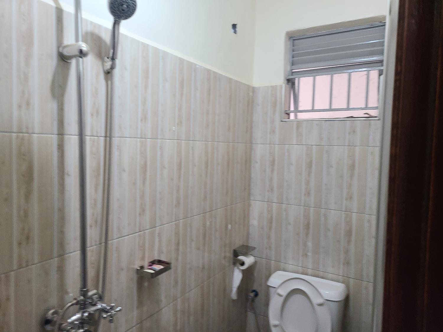 3, Tangerine Guest House, Mukono