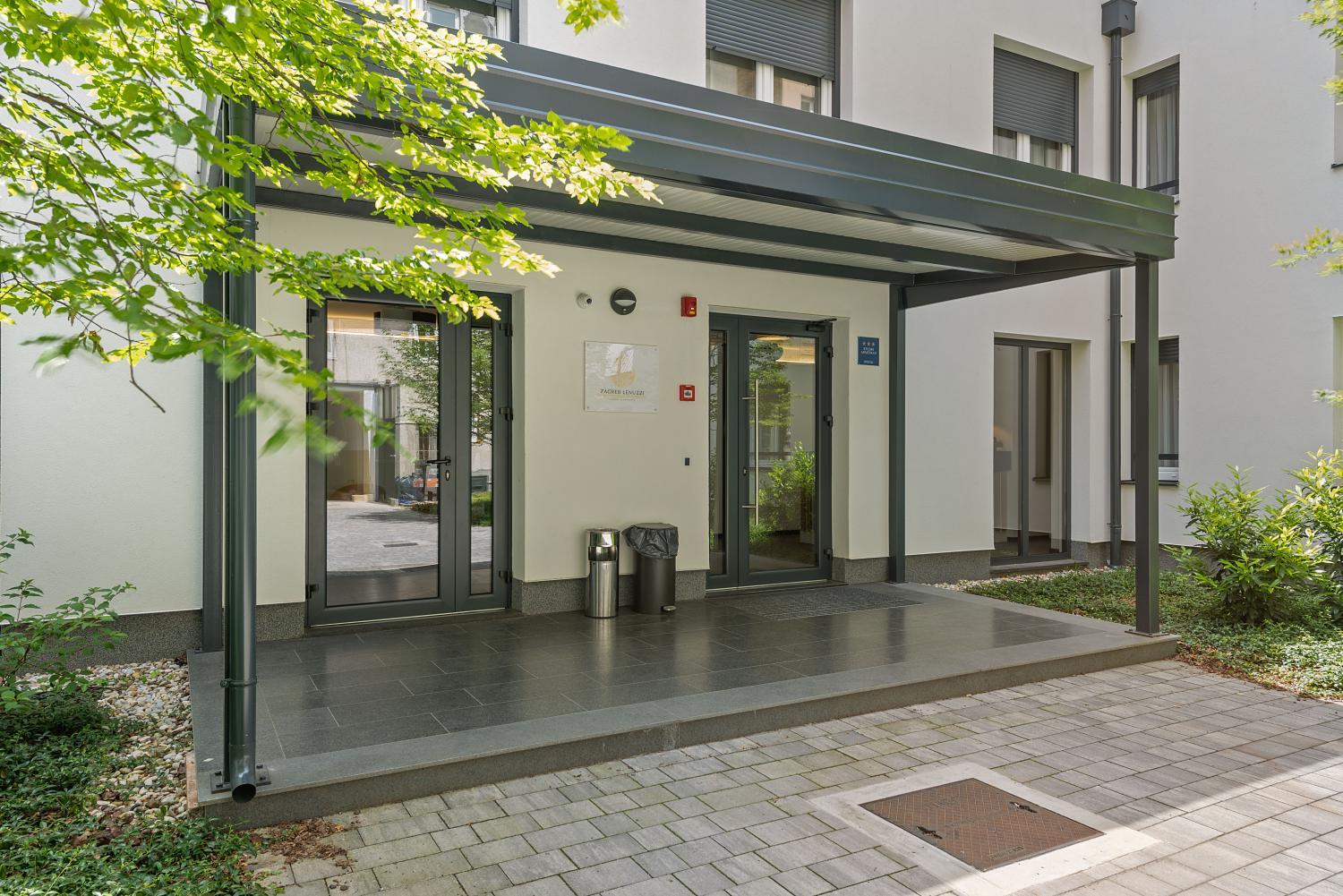 Lobby 4, Studio Apartments Lenuzzi Zagreb, Zagreb