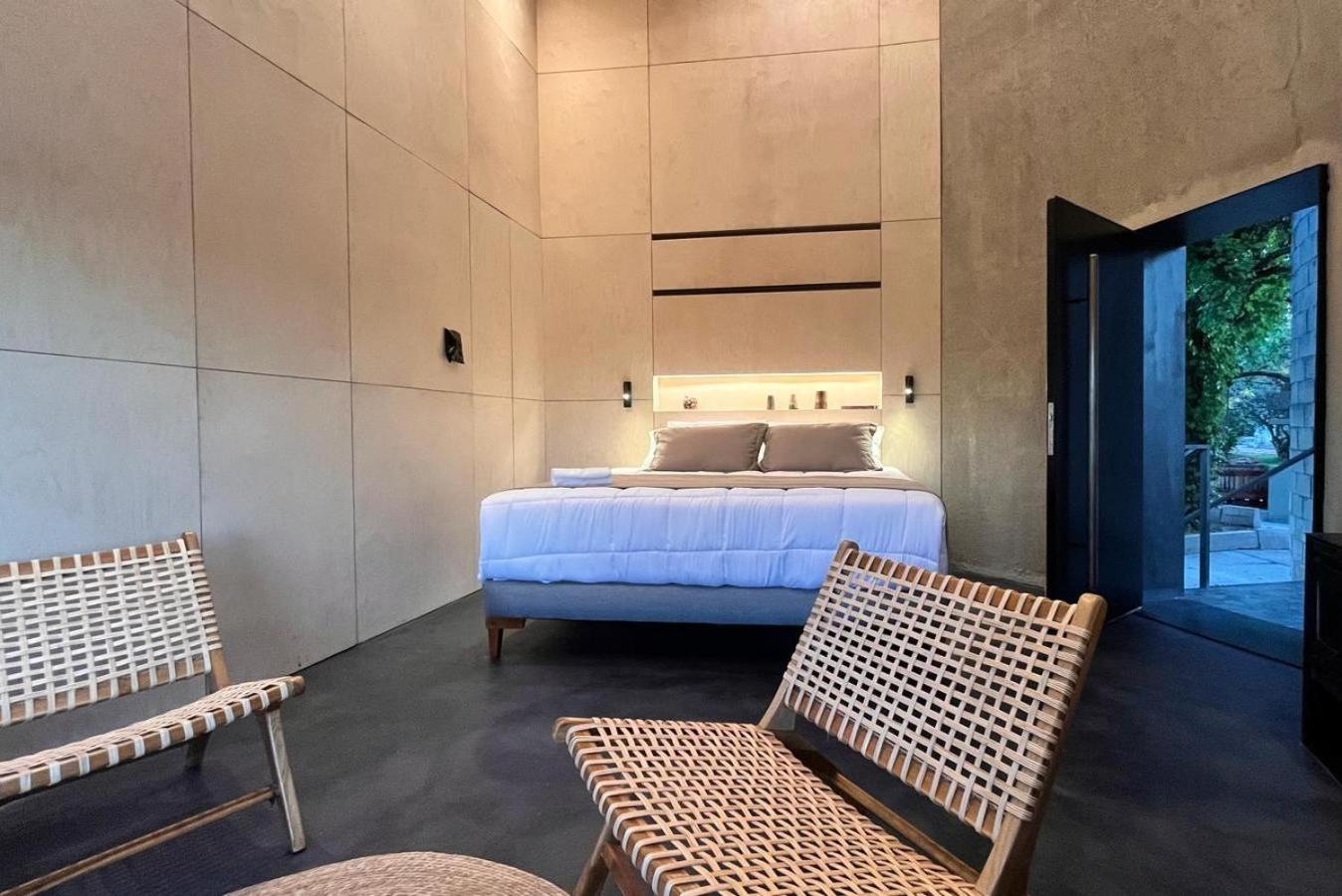 3, Spinoglio Hotel de vina, n.a344