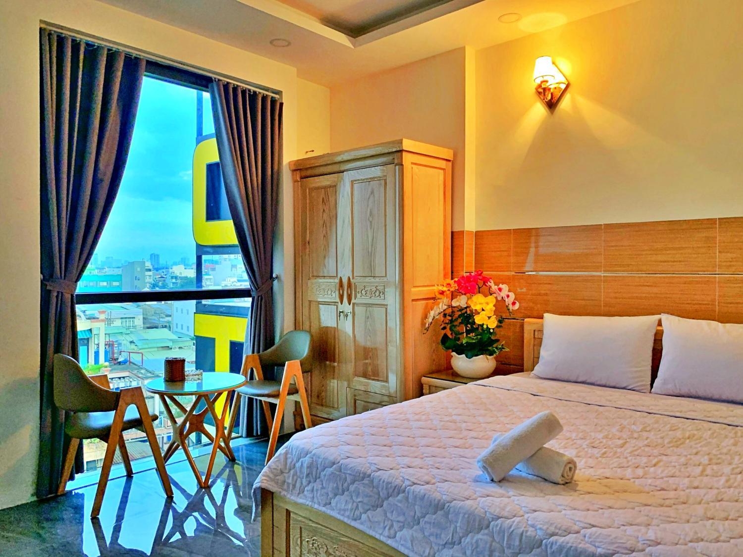 3, HANZ 868 Saigon Hotel, Tan Phu