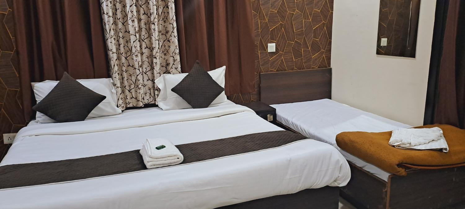 3, Kantipur hotel, Gurgaon