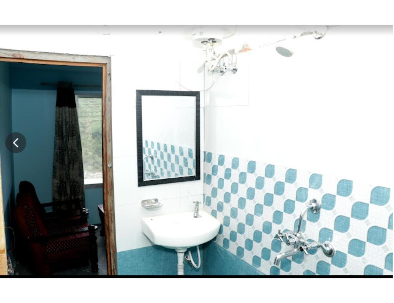 Bathroom 2, Hotel shanti kunj, netala (Uttarkashi), Uttarkashi