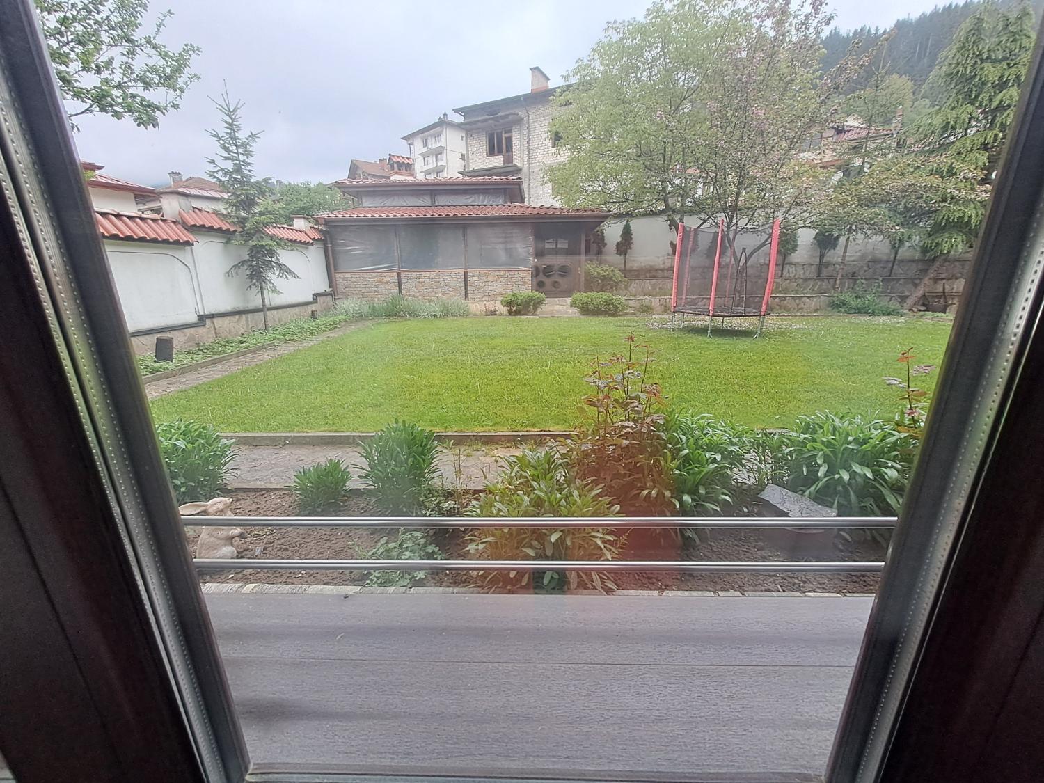 Garden 5, Къща за гости St.George, Chepelare