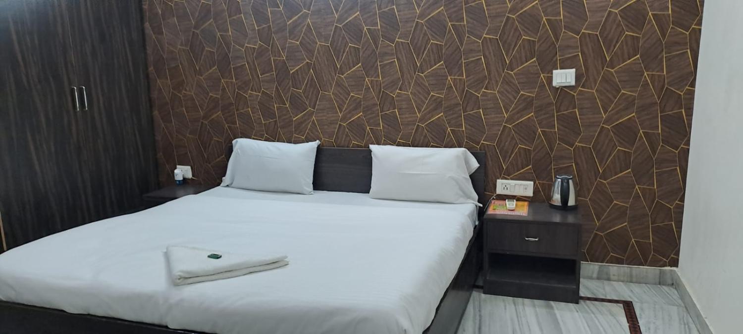 2, Kantipur hotel, Gurgaon