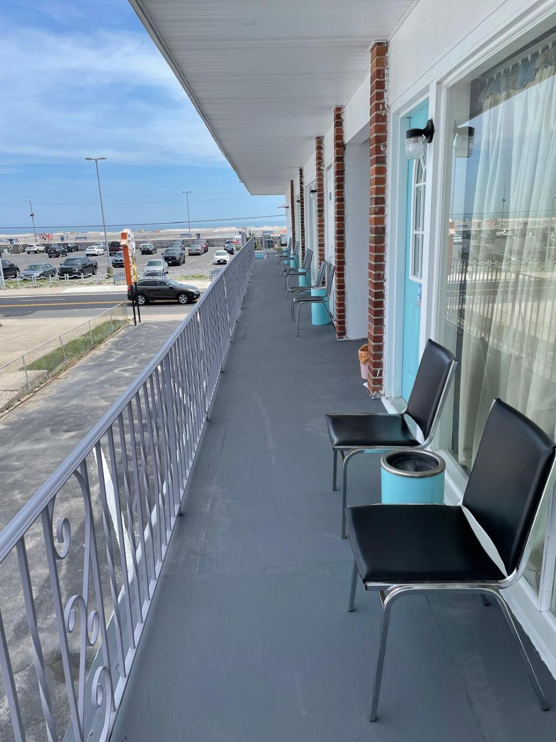 2, Searay - Motel, Cape May