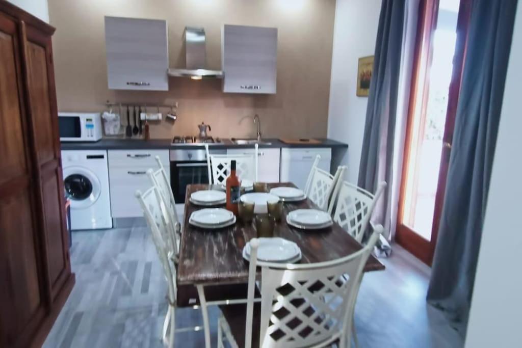 5, Augusta Home Nettuno, Rome