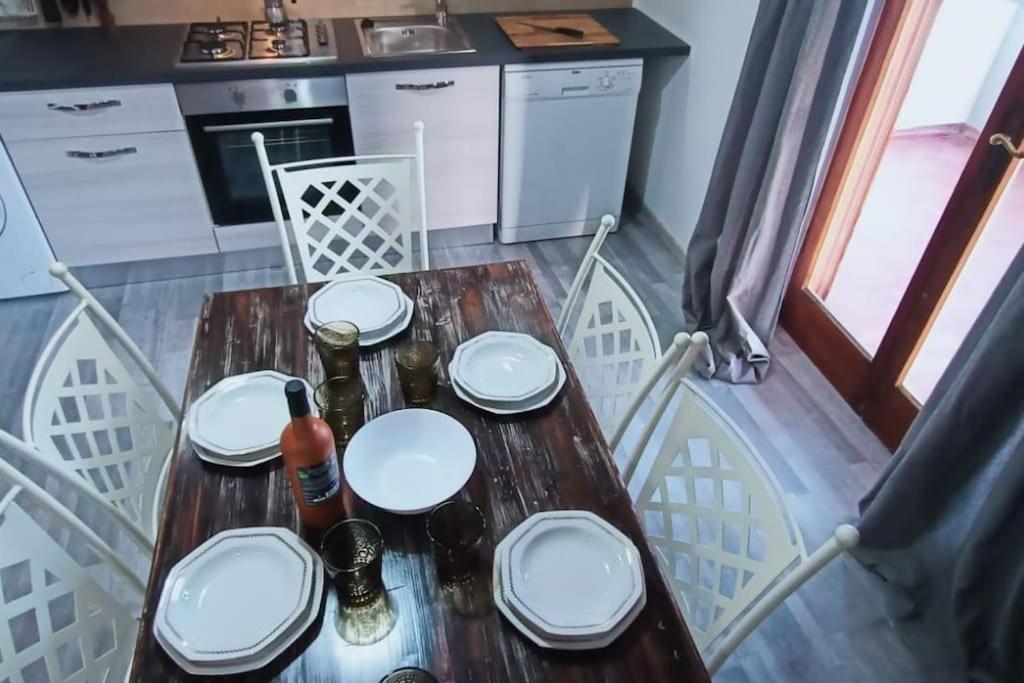 3, Augusta Home Nettuno, Rome