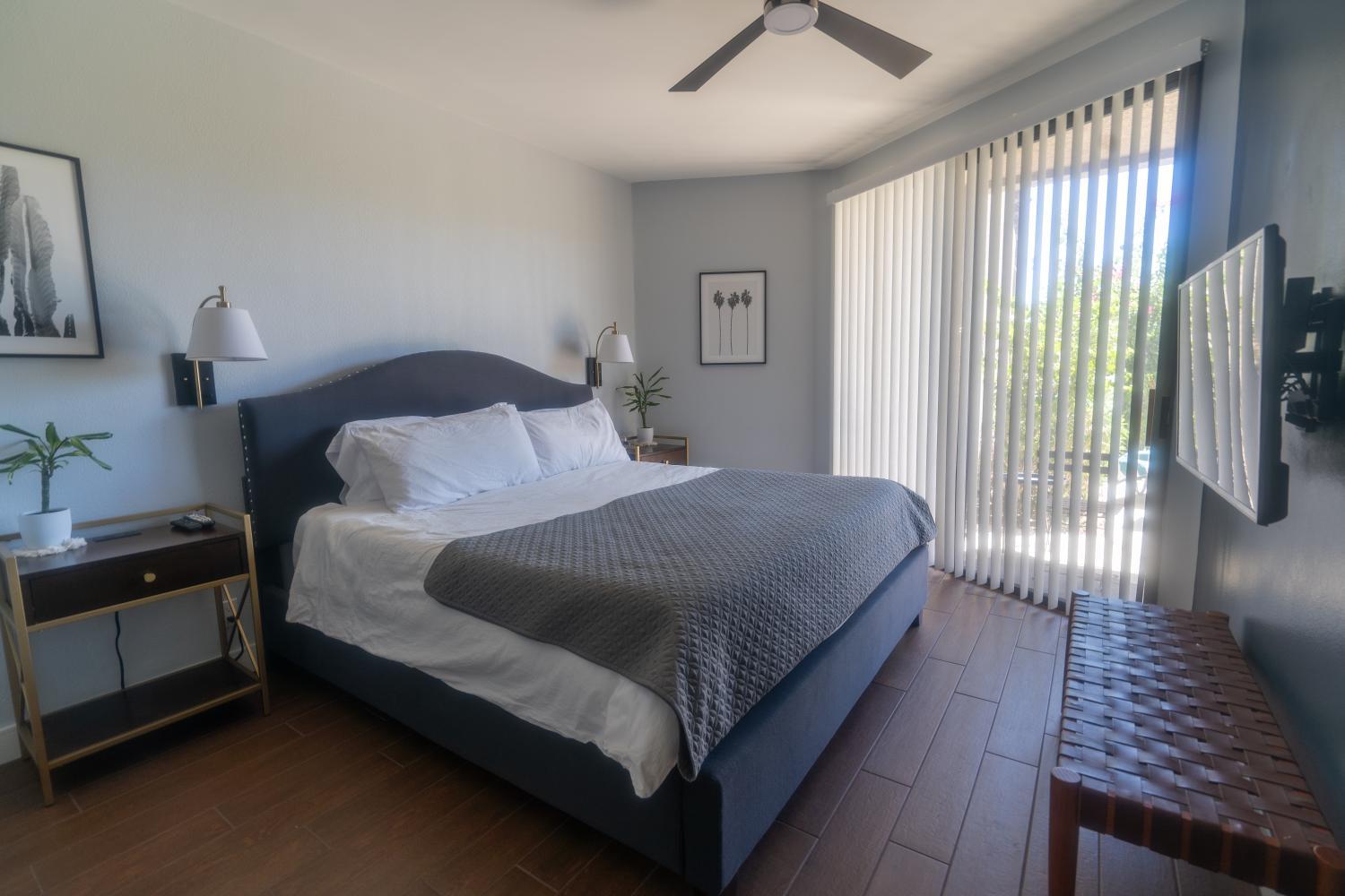 1, The Desert Nest, Riverside