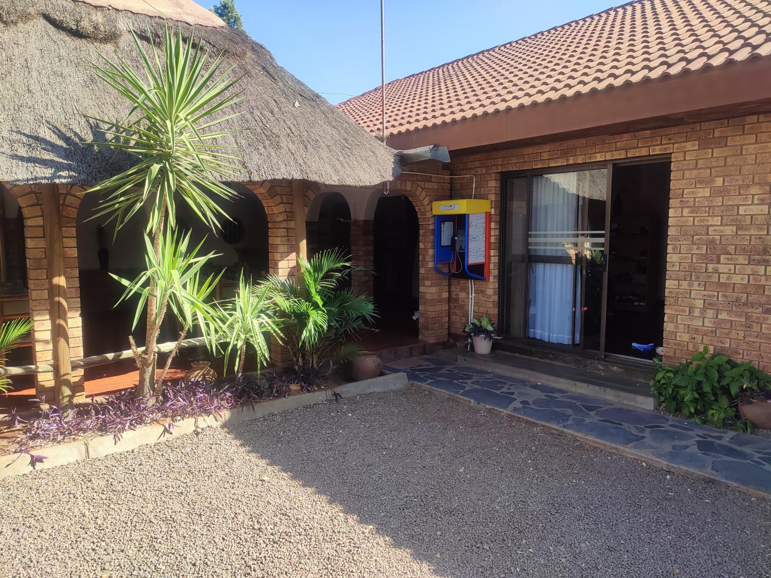 3, Ditshane Lodge, Gaborone