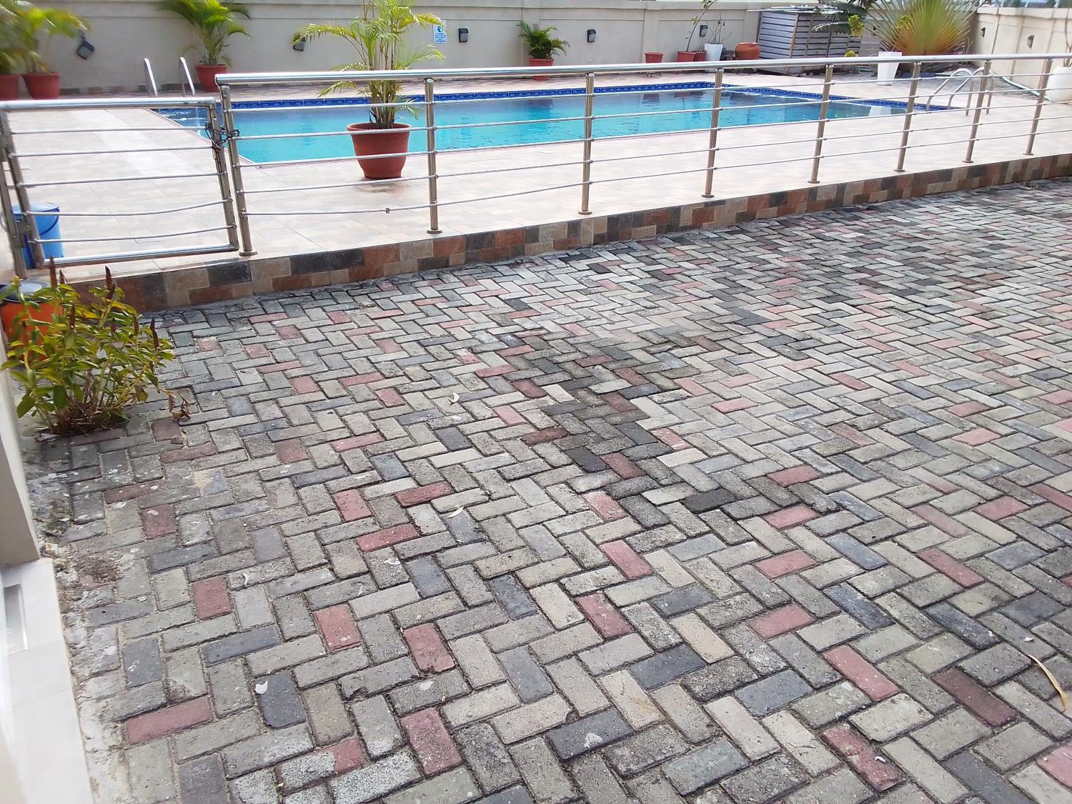 4, St Theresers apartment with swimming pool, Eti-Osa