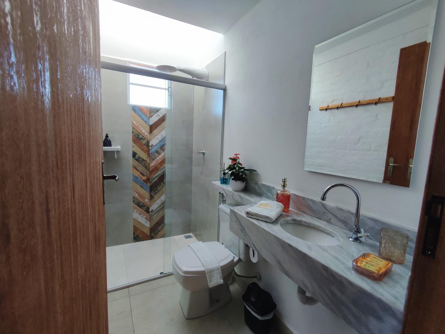 Bathroom 5, Cabanas Villa Felix, Bueno Brandão