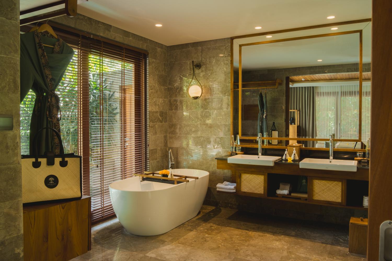 Bathroom, Suweta Villa Ubud, Gianyar