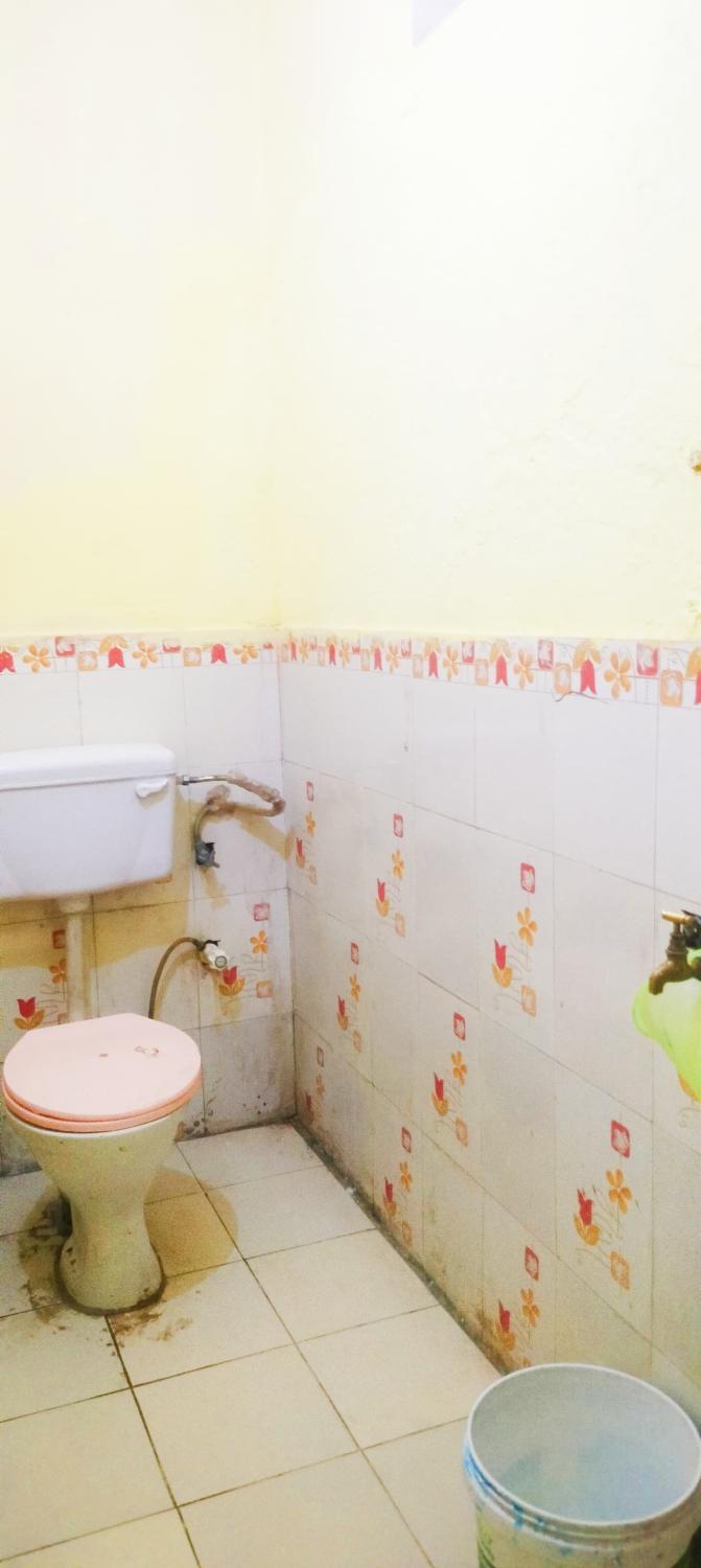 Bathroom, Himanshu Guest House & Restaurant, Uttarkashi