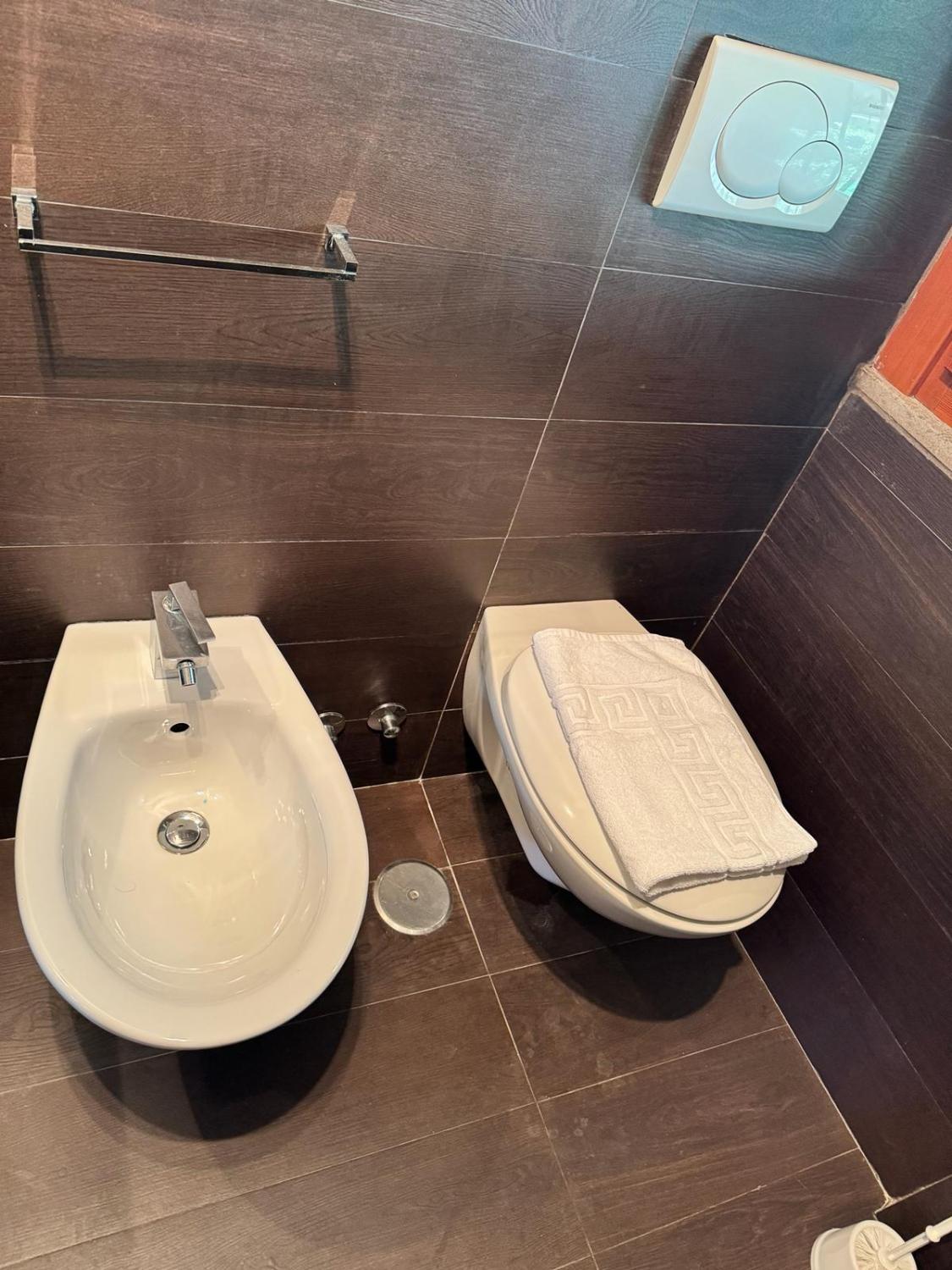 Bathroom 5, DOLCEVITA Eur 2 Luxury, Rome