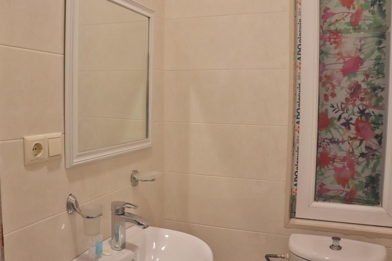 Bathroom 4, Ornament Apartment Batumi, Batumi