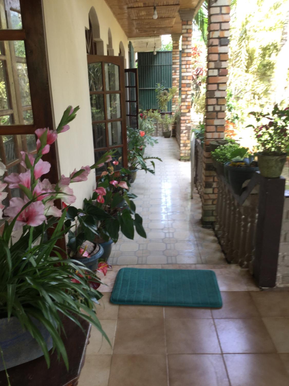 5, Maliga Inn Gampola, Udapalatha