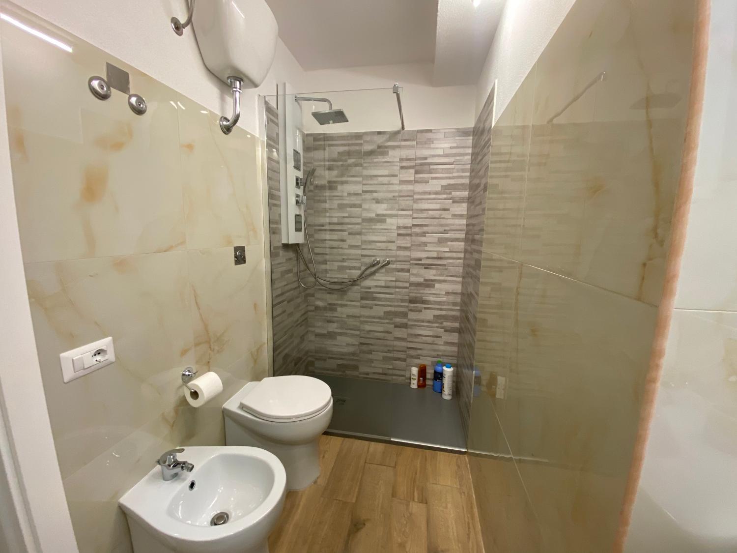 Arenada Apartments or Rooms, Cagliari