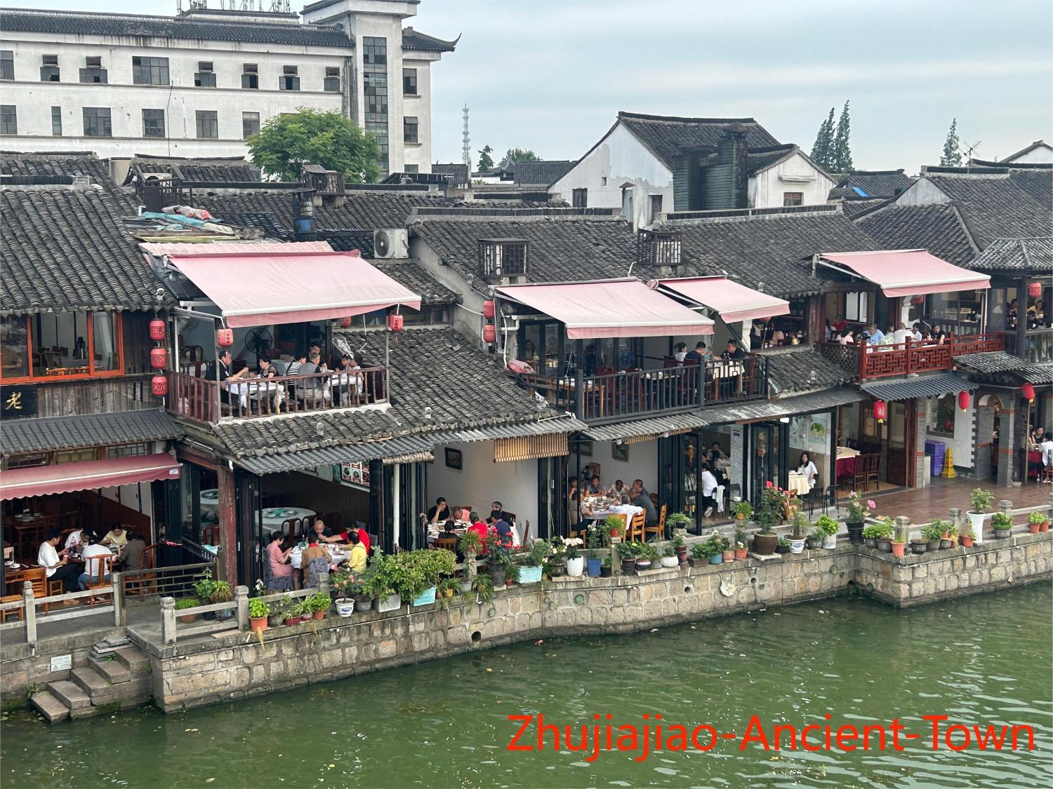 Exterior view 2, Papa Mama's Home, Shanghai