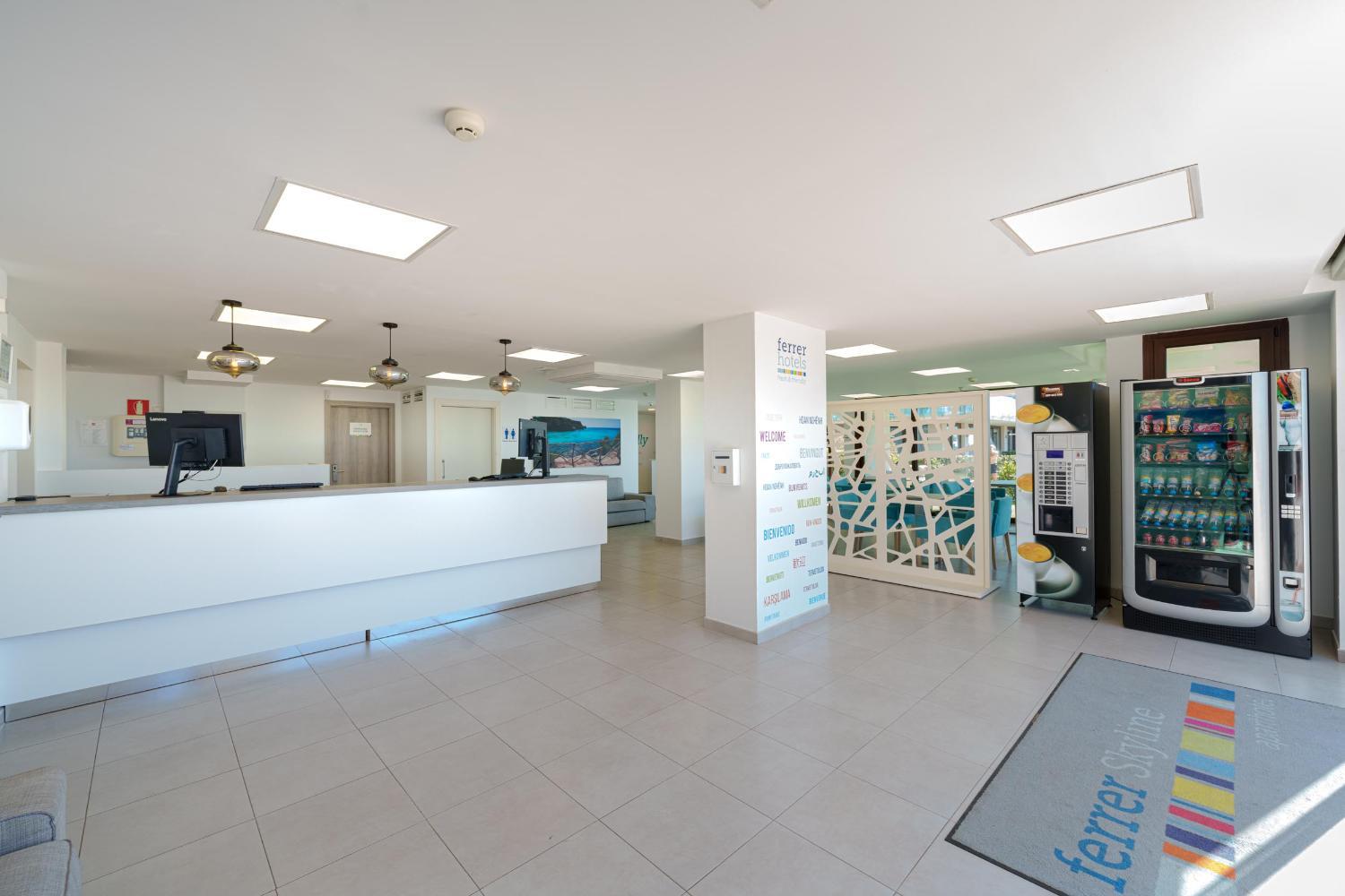 Public Area, Aparthotel Ferrer Skyline, Baleares